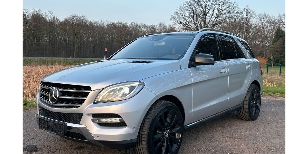 Mercedes-Benz ML 350 168.000 km 17.990 &euro; Neukirchen-Vluyn 47506