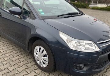 Citroen C4 121.560 km 2.490 &euro; Krefeld 47809