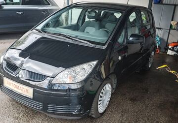 Mitsubishi Colt 98.000 km 2.450 &euro; Essen 45136