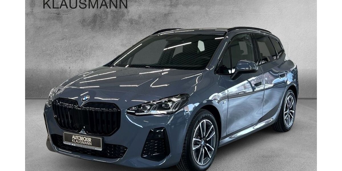 BMW 220 Active Tourer 4.000 km 38.990 &euro; Krefeld 47800