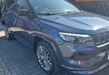 Jeep Compass 79.600 km 19.980 &euro; Voerde 46562