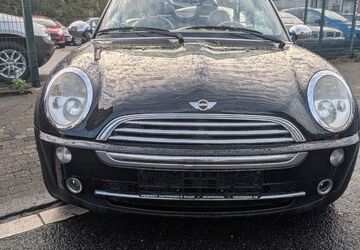 Mini ONE 155.000 km 3.499 &euro; Essen 45359