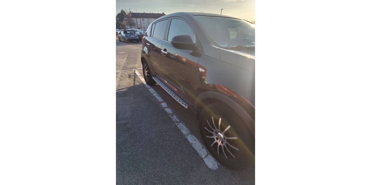 Kia Sportage 137.000 km 8.000 &euro; Duisburg 47199