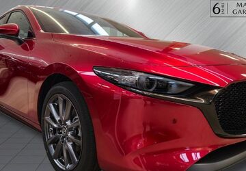Mazda 3 4.000 km 27.500 &euro; Mülheim 45473