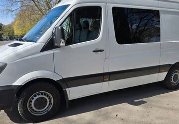 Mercedes-Benz Sprinter 423.644 km 10.300 &euro; Duisburg 47138