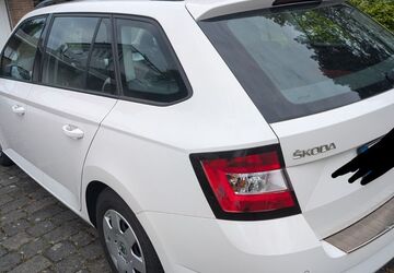 Skoda Fabia 153.000 km 6.999 &euro; Krefeld 47803