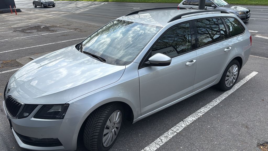 Skoda Octavia 84.000 km 13.999 &euro; Krefeld 47800