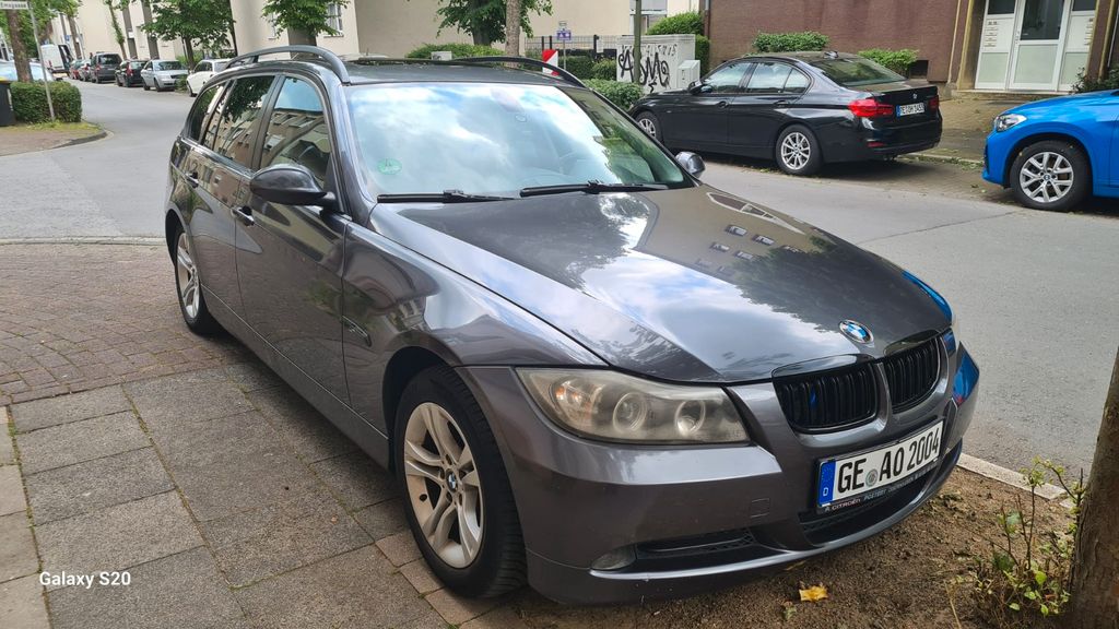 BMW 318 175.500 km 5.200 &euro; Marl 45770