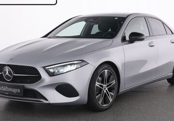 Mercedes-Benz A 180 6.649 km 28.920 &euro; Essen 45309