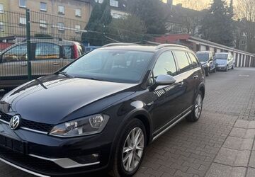 VW Golf 207.000 km 10.500 &euro; Essen 45143
