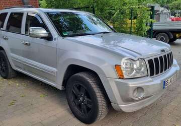 Jeep Grand Cherokee 457.900 km 2.450 &euro; Gelsenkirchen 45888
