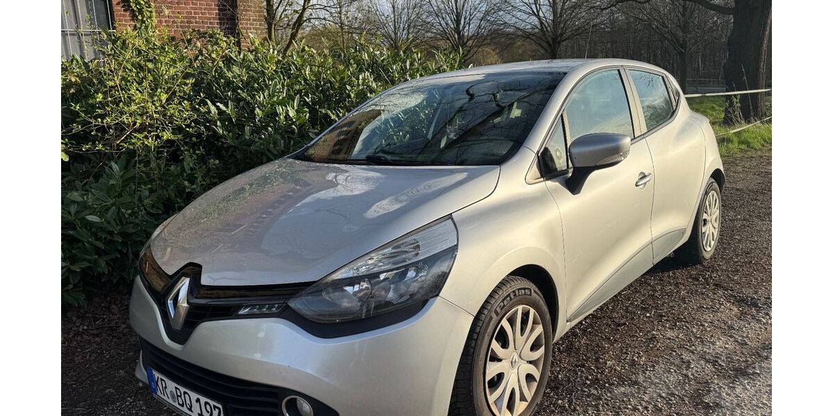 Renault Clio 175.000 km 6.300 &euro; Krefeld 47807