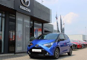 Toyota Aygo (X) 37.309 km 12.240 &euro; Moers 47441