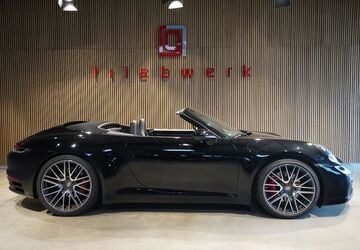 Porsche 992 24.700 km 137.941 &euro; Duisburg 47228