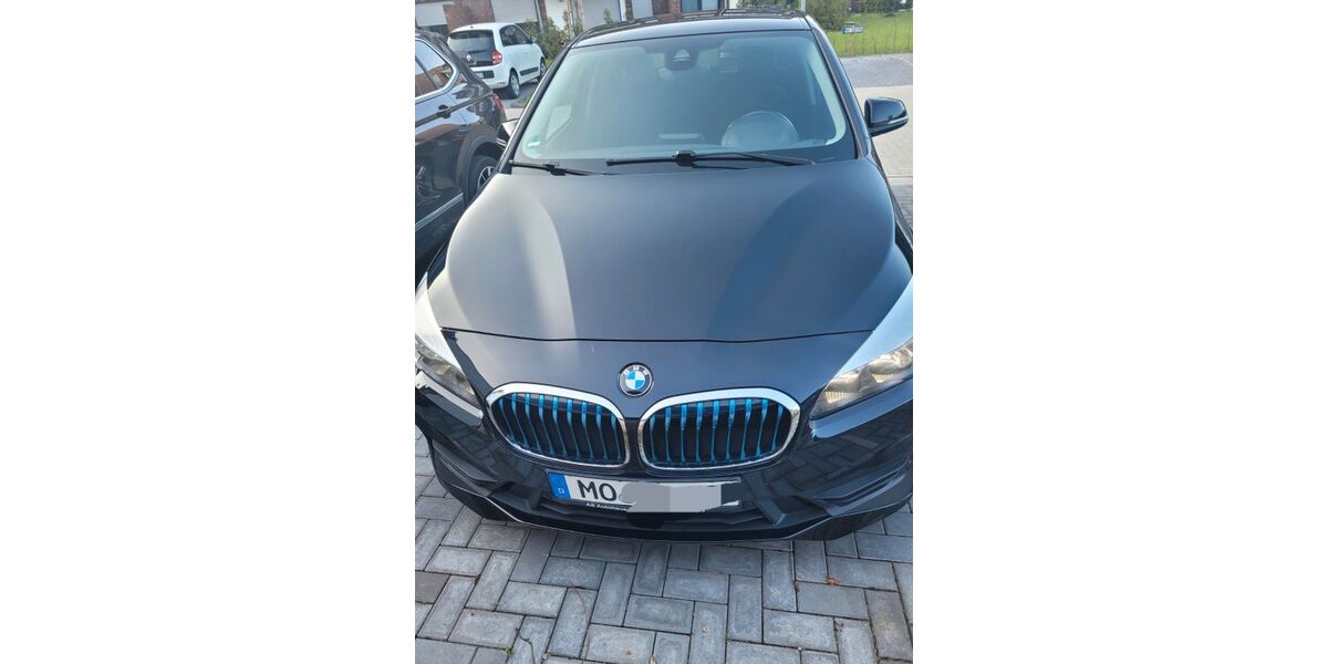 BMW 225 Active Tourer 94.000 km 15.450 &euro; Kamp-Lintfort 47475