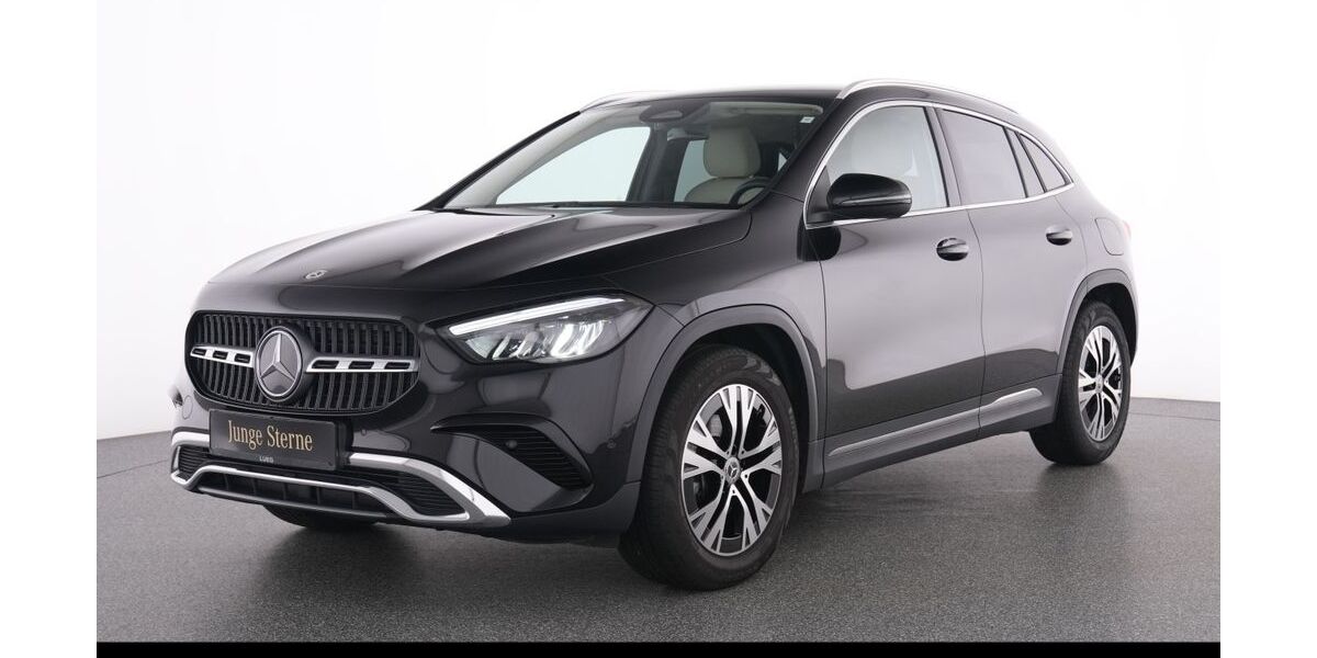 Mercedes-Benz GLA 180 12.411 km 36.999 &euro; Essen 45309