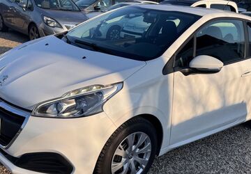 Peugeot 208 129.000 km 4.999 &euro; Essen 45355