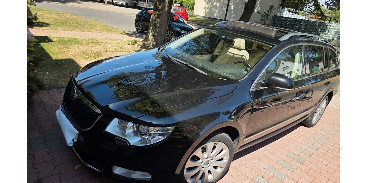Skoda Superb 203.600 km 4.900 &euro; Gelsenkirchen 45896