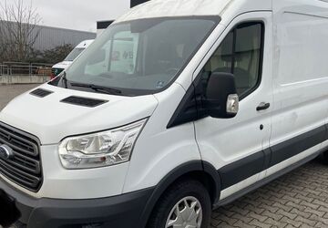 Ford Transit 221.360 km 8.900 &euro; Krefeld 47809