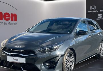 Kia ceed / Ceed 4.832 km 28.980 &euro; Essen 45141