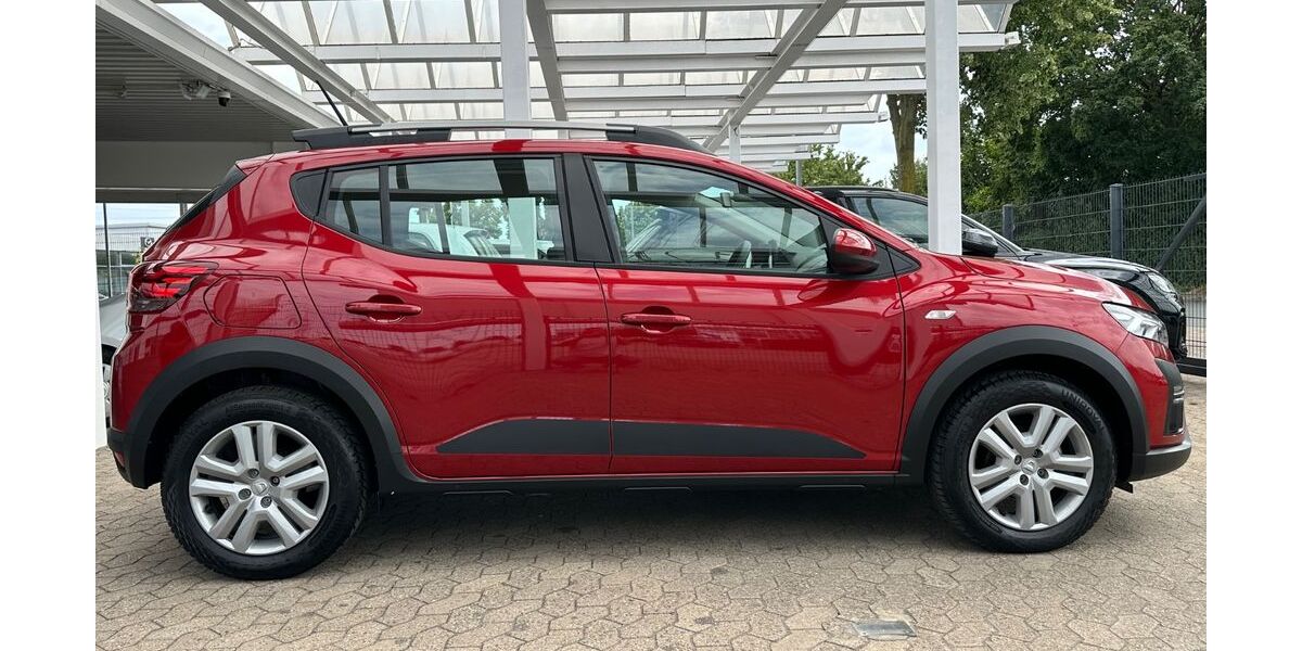 Dacia Sandero 26.000 km 13.950 &euro; Dinslaken 46539