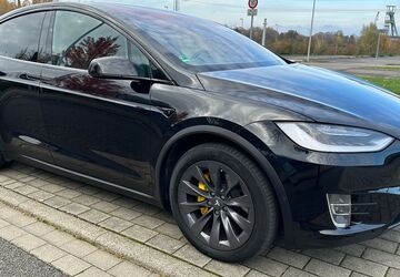 Tesla Model X 173.500 km 32.130 &euro; Essen 45131