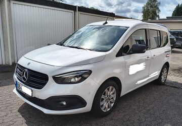 Mercedes-Benz Citan 98.236 km 15.900 &euro; Oberhausen 46047