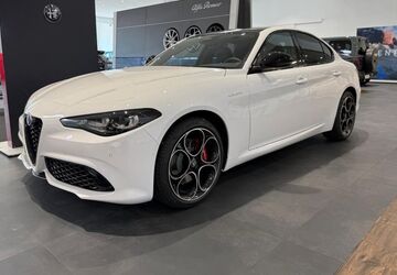 Alfa Romeo Giulia 19.900 km 47.985 &euro; Oberhausen 46049