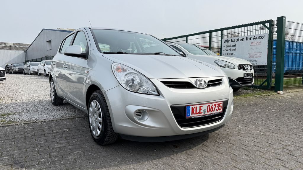 Hyundai i20 100.932 km 3.700 &euro; Geldern 47608