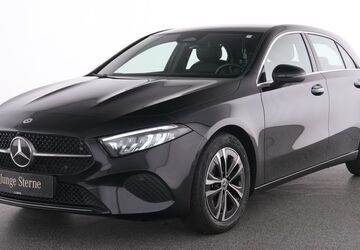Mercedes-Benz A 180 19.938 km 28.465 &euro; Essen 45309