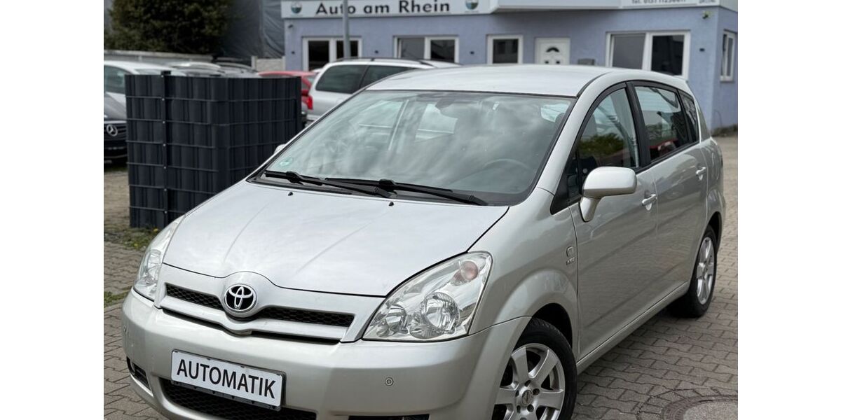 Toyota Corolla Verso 104.000 km 5.950 &euro; Rheinberg 47495