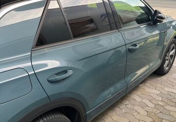 VW T-Roc 62.000 km 27.900 &euro; Krefeld 47809