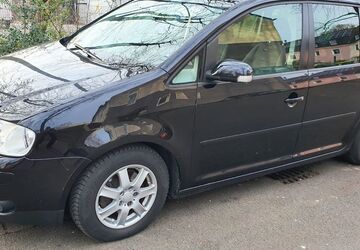 VW Touran 267.000 km 1.900 &euro; Duisburg 47167