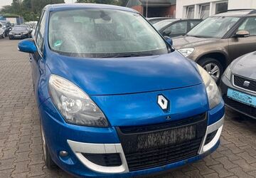 Renault Scenic 233.121 km 1.999 &euro; Essen 45326