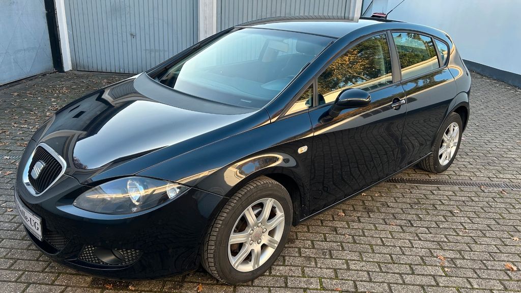 Seat Leon 237.700 km 2.650 &euro; Oberhausen 46047
