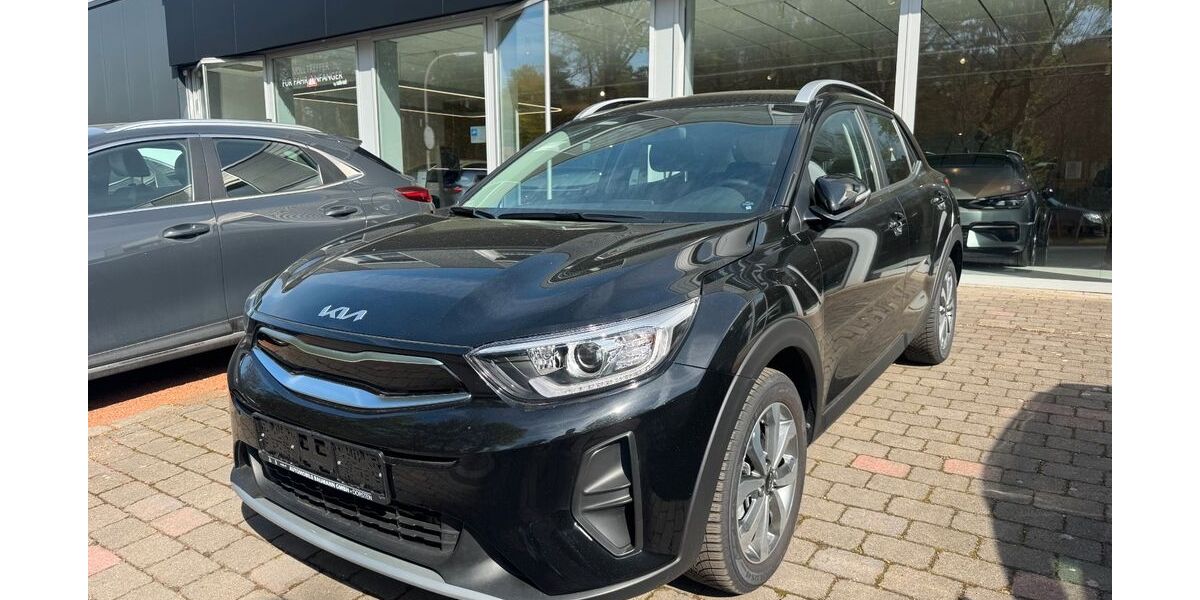 Kia Stonic 2.700 km 22.490 &euro; Dorsten 46282
