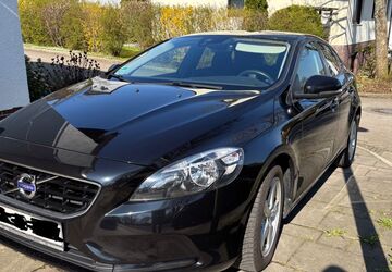 Volvo V40 189.000 km 7.190 &euro; Essen 45239