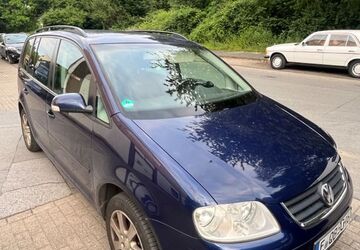 VW Touran 250.000 km 1.900 &euro; Essen 45356