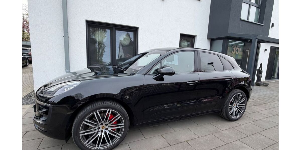 Porsche Macan 92.545 km 52.750 &euro; Krefeld 47809