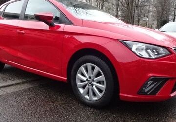 Seat Ibiza 23.100 km 9.500 &euro; Essen 45276
