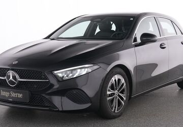 Mercedes-Benz A 180 12.801 km 28.785 &euro; Essen 45309