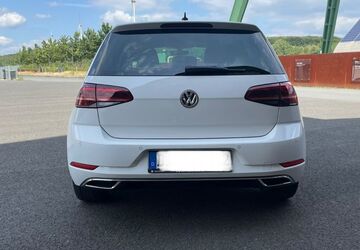 VW Golf 178.000 km 11.200 &euro; Dinslaken 46535