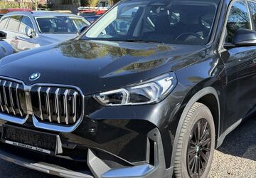 BMW iX1 54.494 km 31.350 &euro; Krefeld 47805