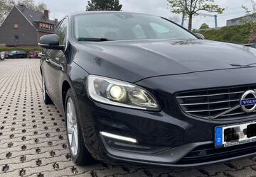 Volvo S60 276.000 km 5.899 &euro; Oberhausen 46117