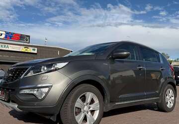 Kia Sportage 99.900 km 10.490 &euro; Dinslaken 46537