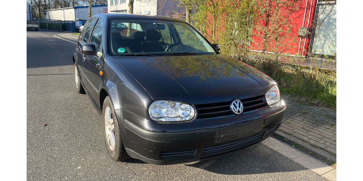 VW Golf 265.443 km 550 &euro; Kamp-Lintfort 47475