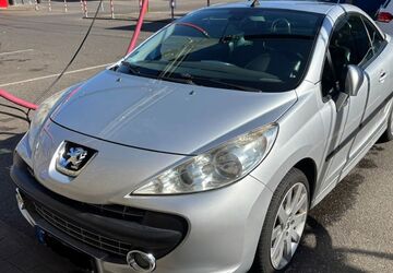 Peugeot 207 136.000 km 2.100 &euro; Krefeld 47804