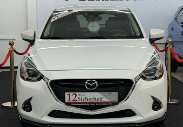 Mazda 2 17.331 km 15.399 &euro; Oberhausen 46049
