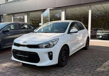 Kia Rio 88.167 km 10.490 &euro; Dorsten 46282