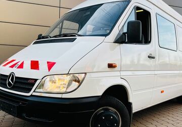 Mercedes-Benz Sprinter 139.500 km 11.900 &euro; Bottrop 46242